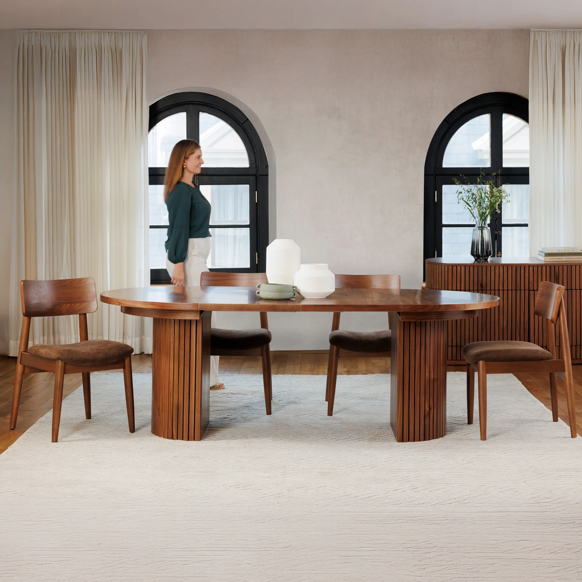 Round Dining Set - The Family - Image 15
