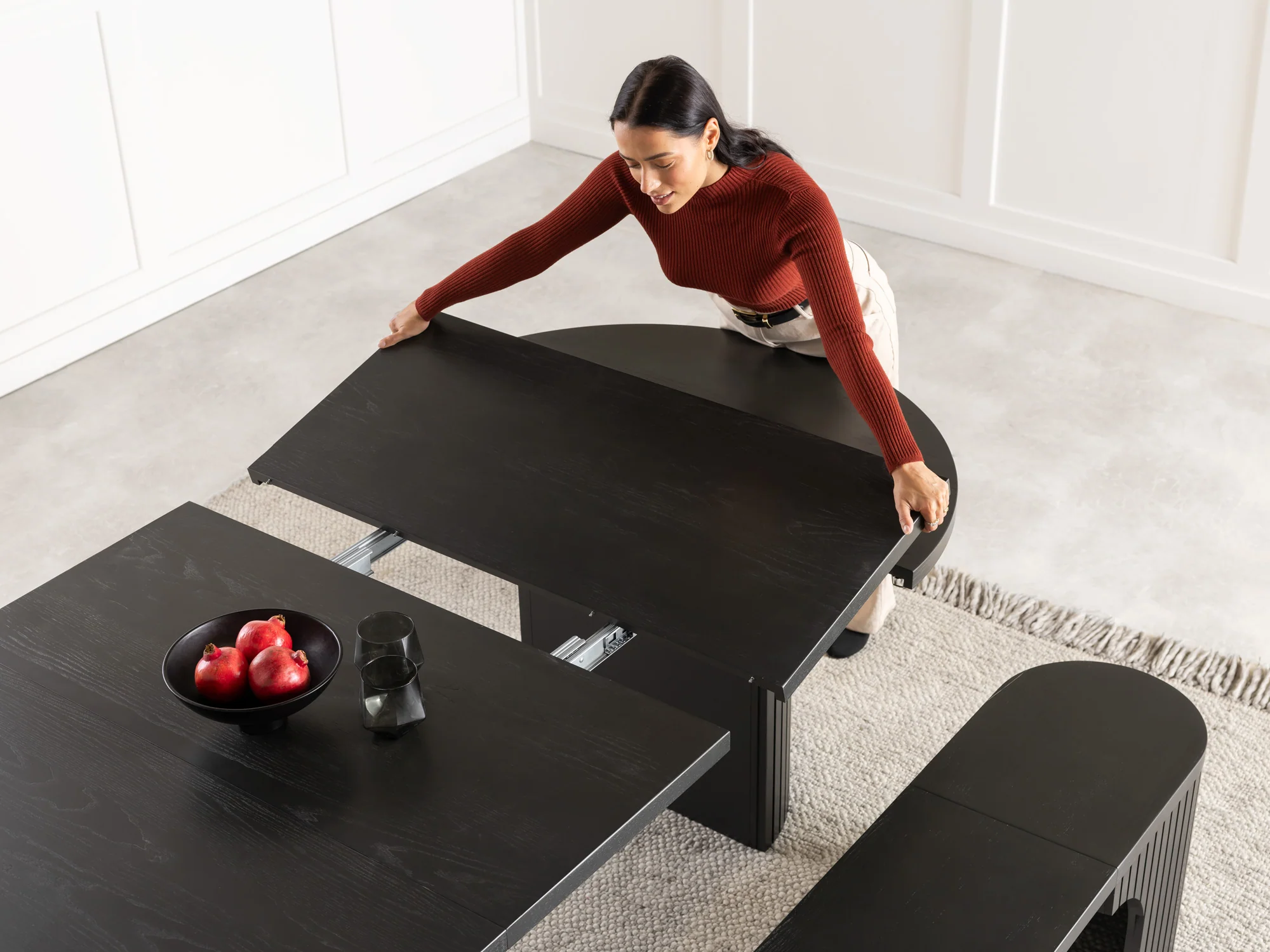 Round Dining Set - The Family - Image 34