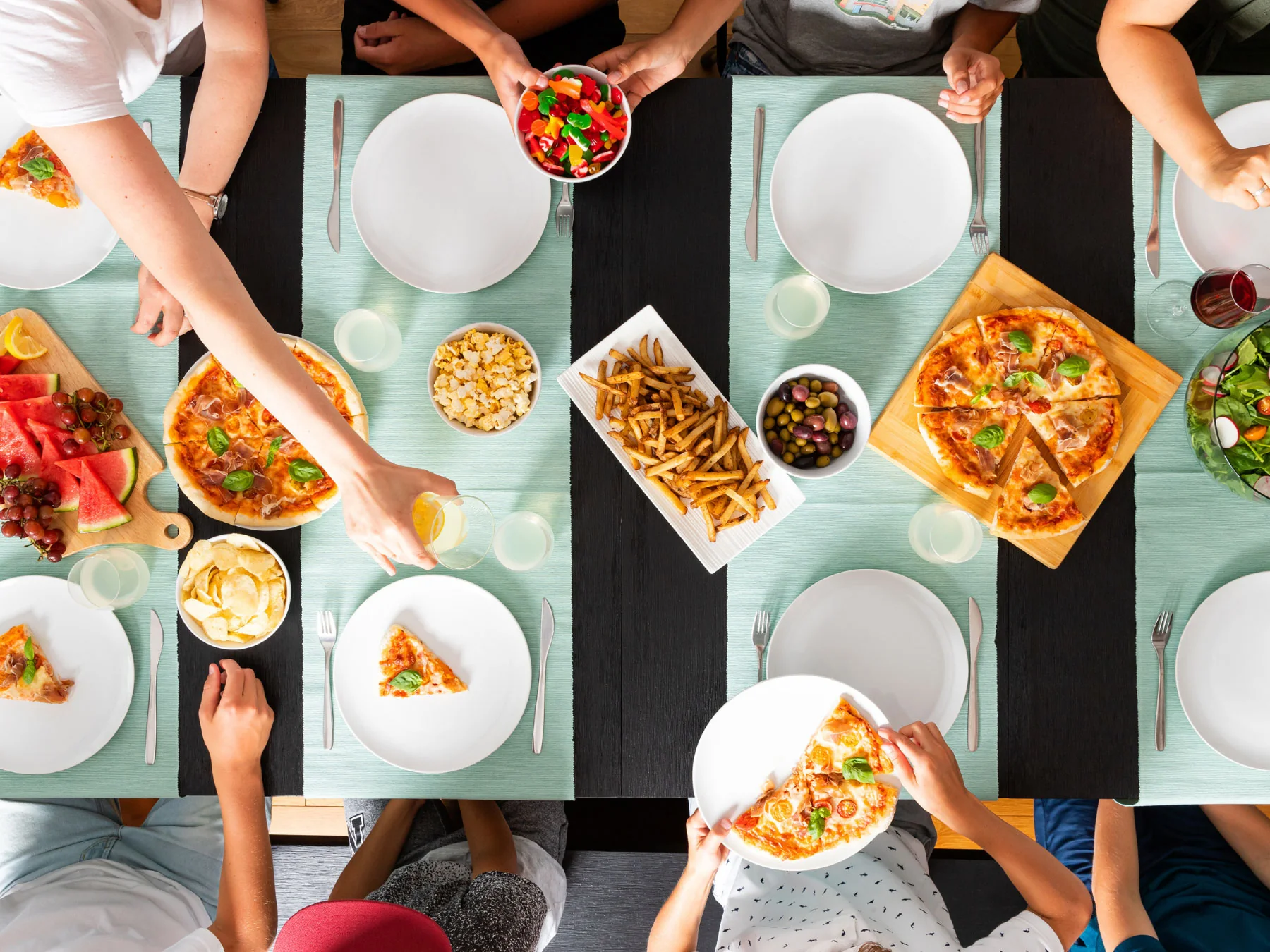 Dining Set - The Family - Image 106